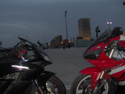 c kan ilé veenue ac 100 copin  a rabat
